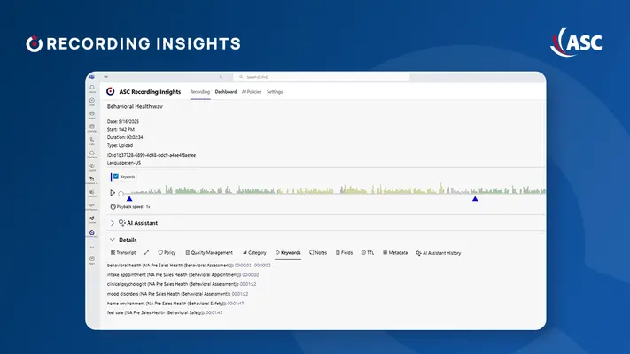 Ausschnitt aus ASC Recording Insights mit Visualisierung von Transkript, Keywords und Policy-Verstößen im Gesundheitskontext